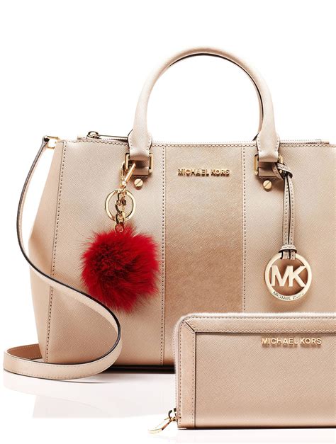 is michael kors outlet cheaper|cheap michael kors outlet online.